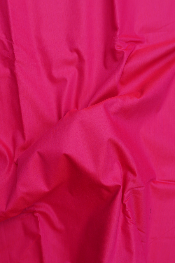 Apoorva Cotton Saree In Rani Pink With Contrast Border