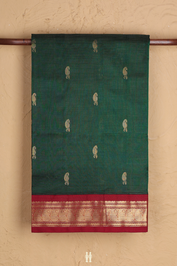 Traditional Silk Cotton Saree In Green With Paisley Buttas