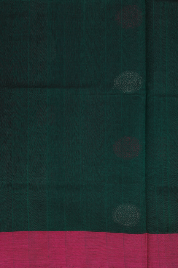 Traditional Silk Cotton Saree In Green With Peacock Buttas