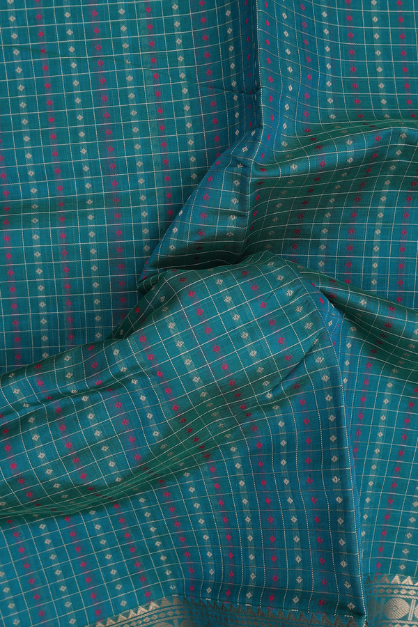 Traditional Silk Cotton Saree In Green With Checks Design