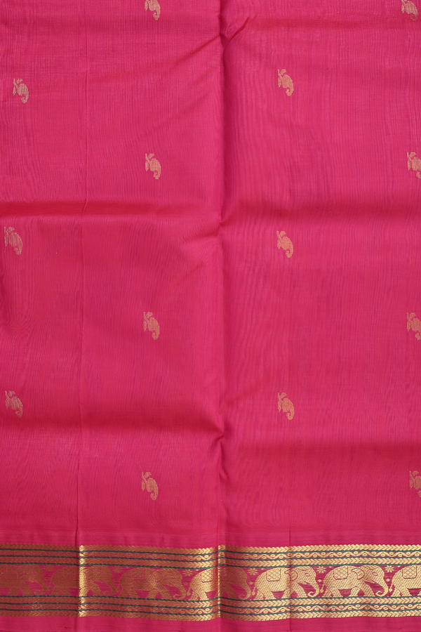 Silk Cotton Saree In Coral Pink With Paisley Buttas