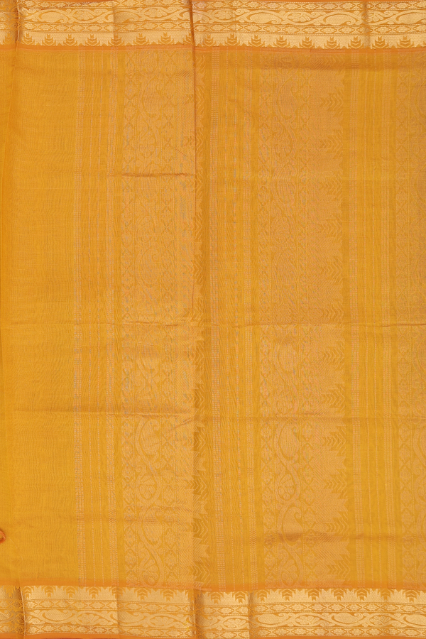 Traditional Silk Cotton Saree In Maroon With Paisley Buttas