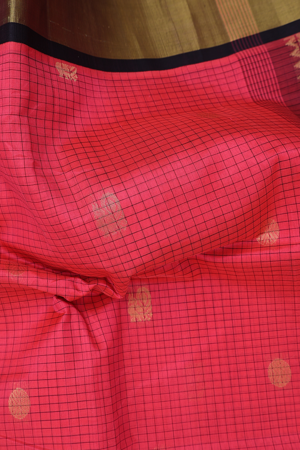 Traditional Silk Cotton Saree In Pink With Checks Design