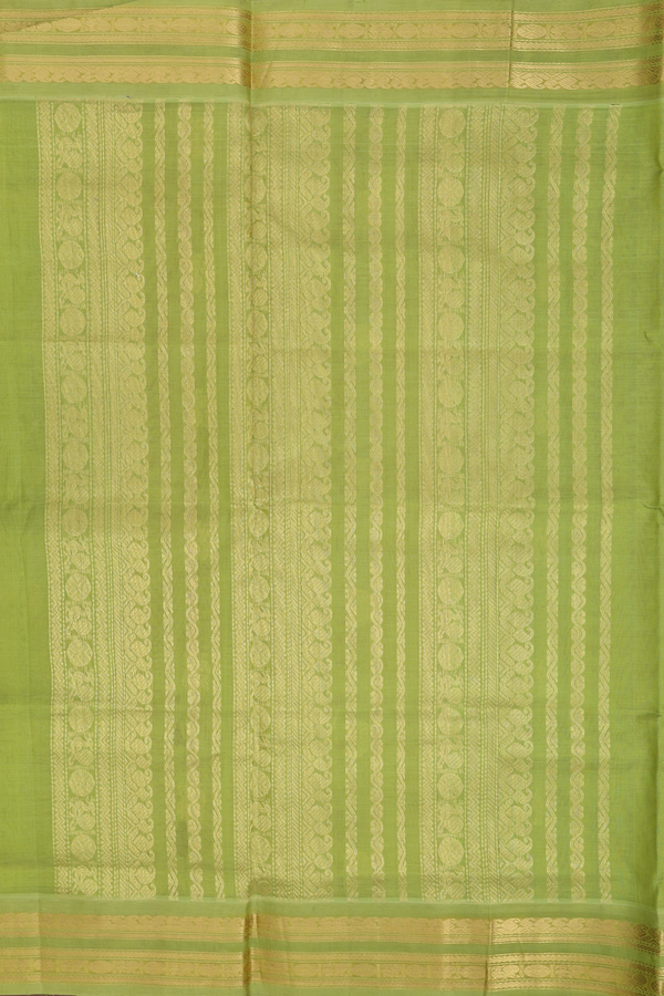 Traditional Silk Cotton Saree In Dark Pink With Peacock Buttas