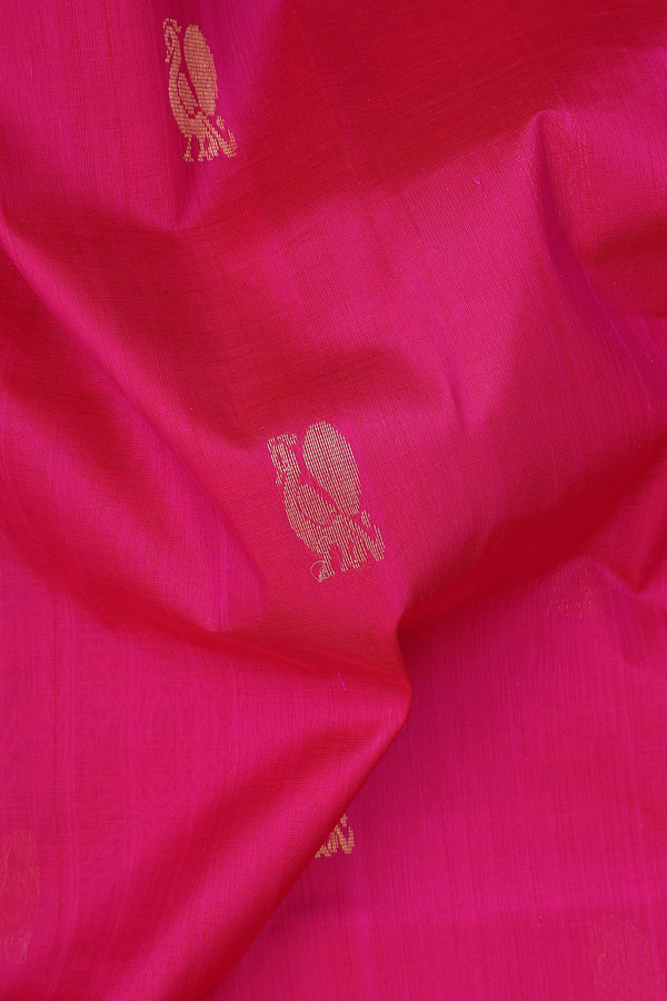 Traditional Silk Cotton Saree In Dark Pink With Peacock Buttas