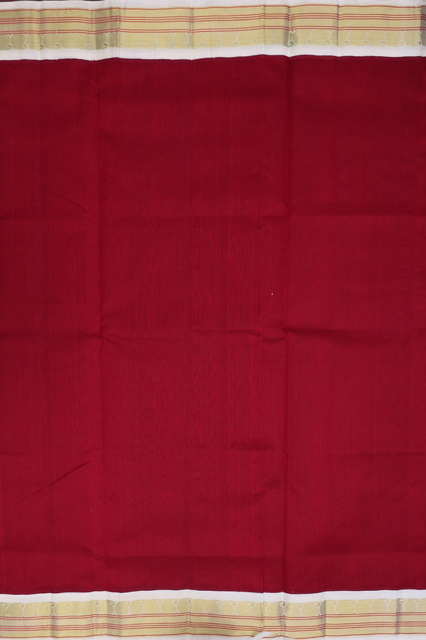 Traditional Silk Cotton Saree In Red With Contrast Border