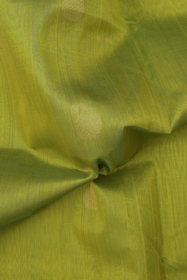 Traditional Silk Cotton Saree In Green With Paisley Buttas