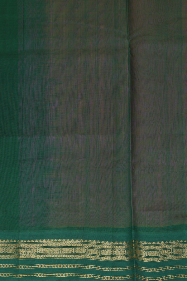Traditional Silk Cotton Saree In Pink With Peacock Buttas