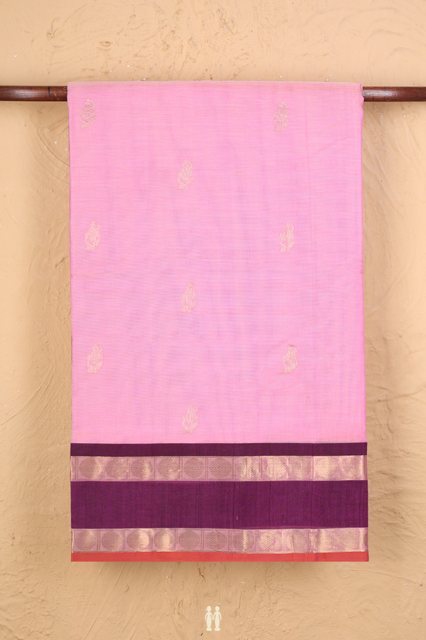 Traditional Silk Cotton Saree In Pink With Floral Buttas