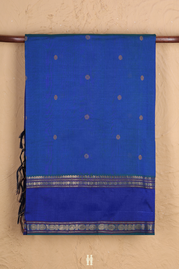 Silk Cotton Saree In Dual Tone With Threadwork Buttas