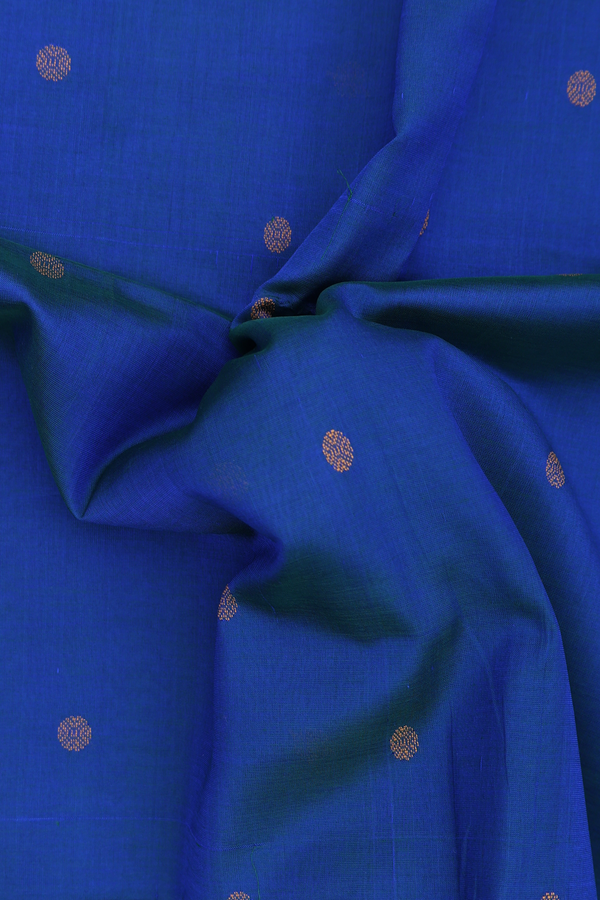 Silk Cotton Saree In Dual Tone With Threadwork Buttas