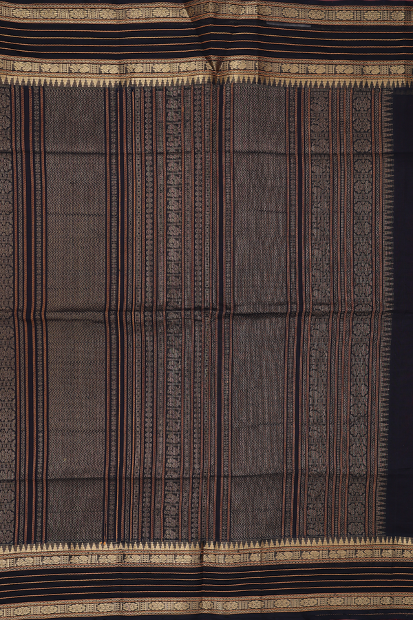 Traditional Silk Cotton Saree In Red With Peacock Buttas