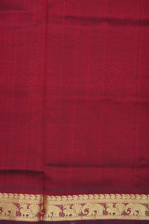 Traditional Silk Cotton Saree In Maroon With Rudraksh Buttas