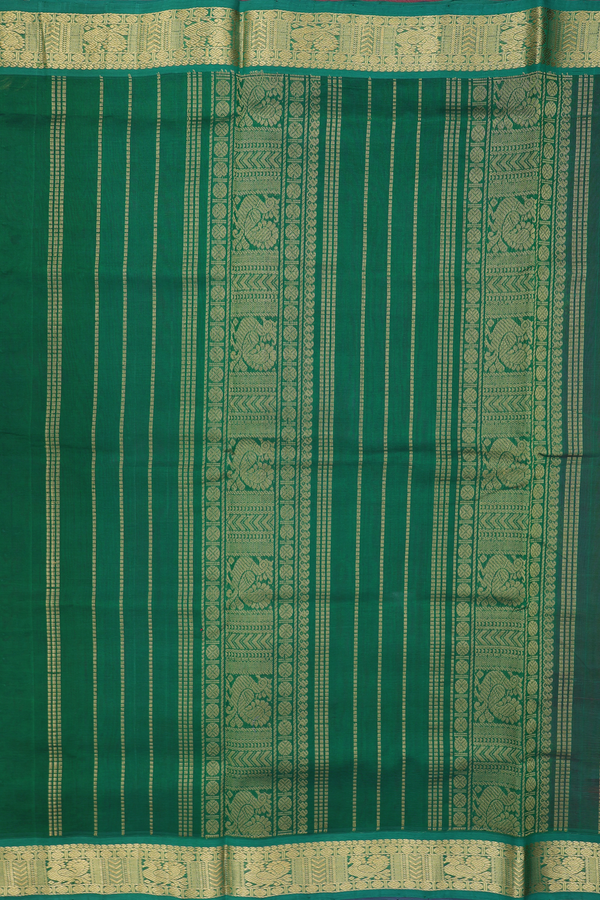 Silk Cotton Saree In Magenta With Paisley Motifs