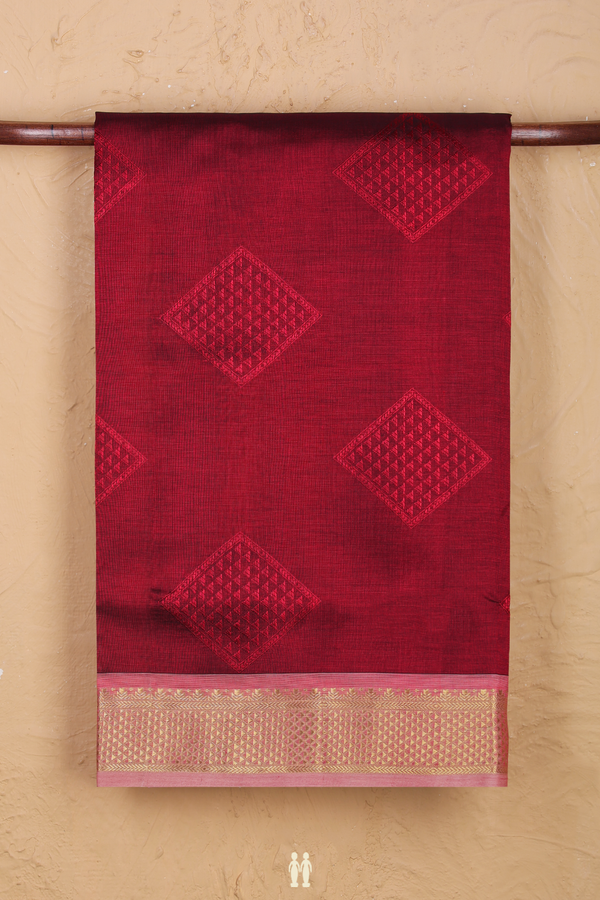 Silk Cotton Saree In Red With Diamond Design