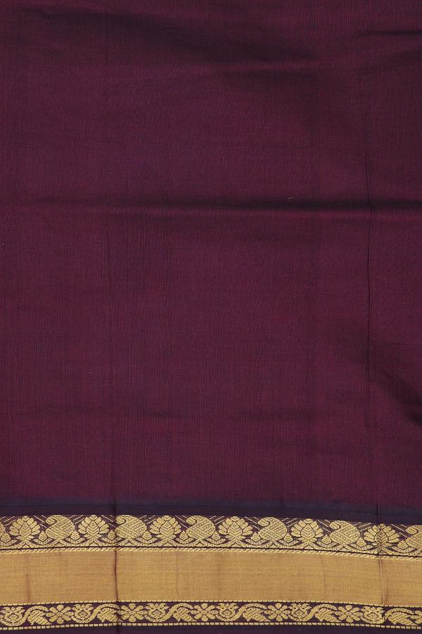 Silk Cotton Saree In Rani Pink With Paisley Buttas