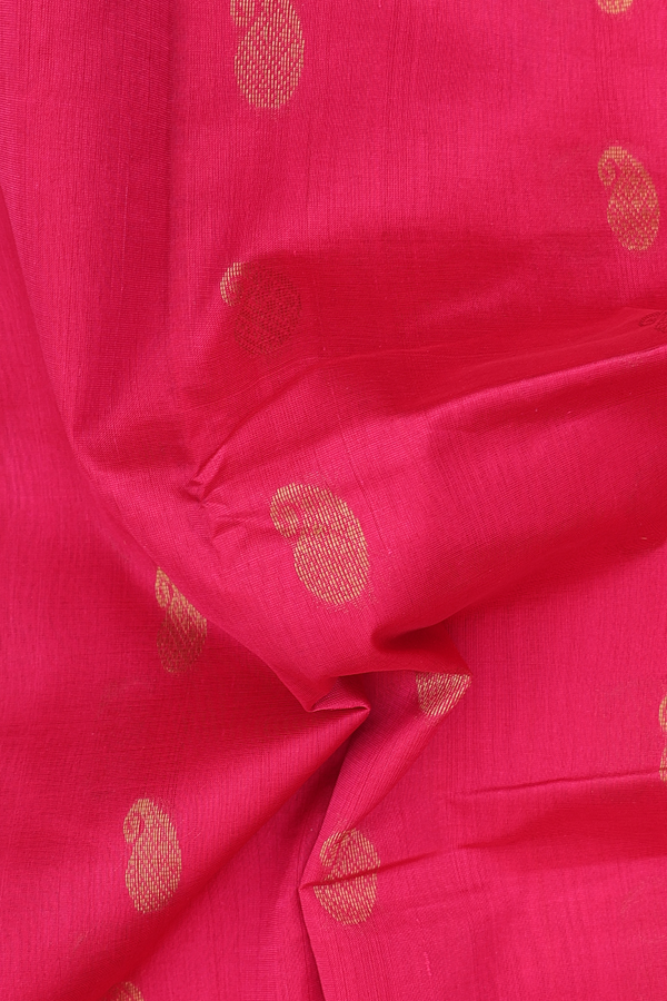 Silk Cotton Saree In Rani Pink With Paisley Buttas