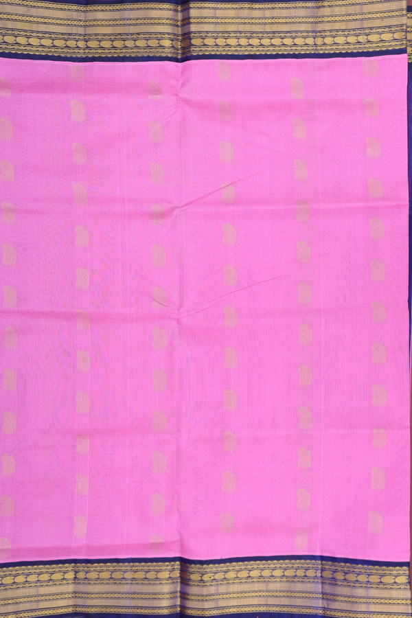 Silk Cotton Saree In Pink With Paisley Buttas