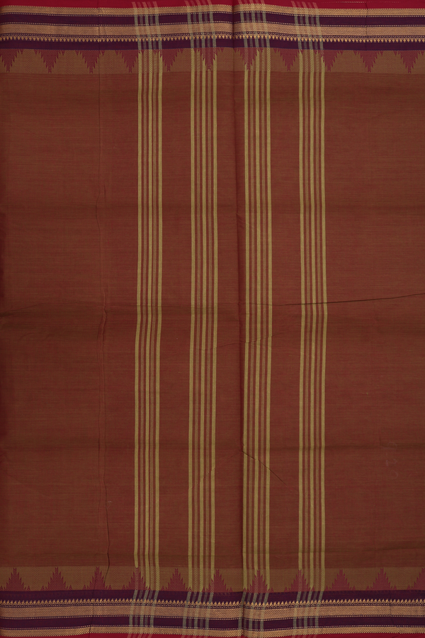 Nine Yards Cotton Saree In Dual Tone With Zari Border