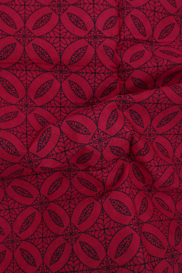 Nine Yards Sungudi Cotton Saree In Red With Floral Design
