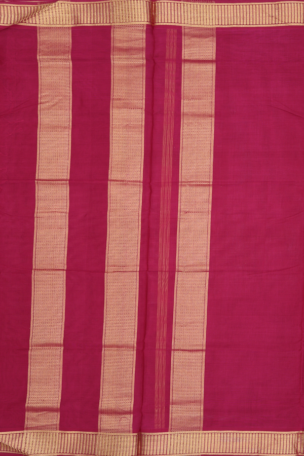 Nine Yards Cotton Saree In Plain Red With Zari Border