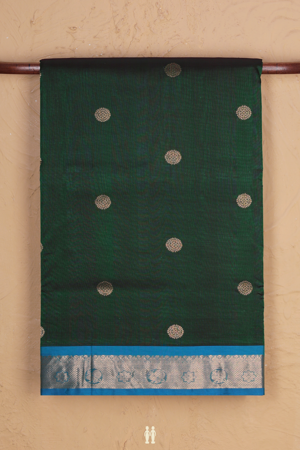 Nine Yards Silk Cotton Saree In Green With Zari Buttas