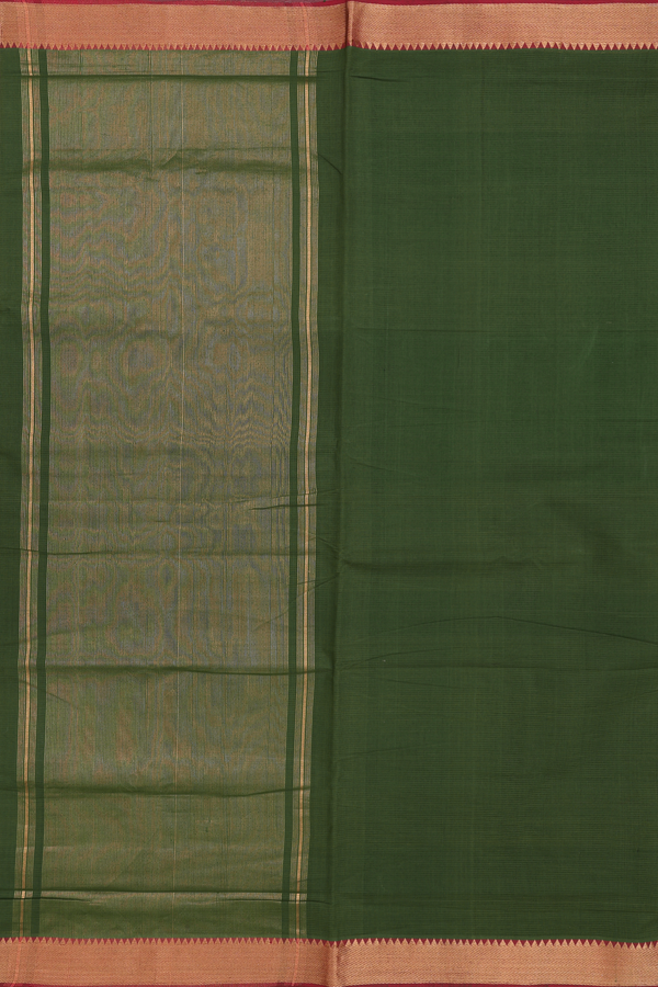 Mangalagiri Cotton Saree In Leaf Green With Contrast Border