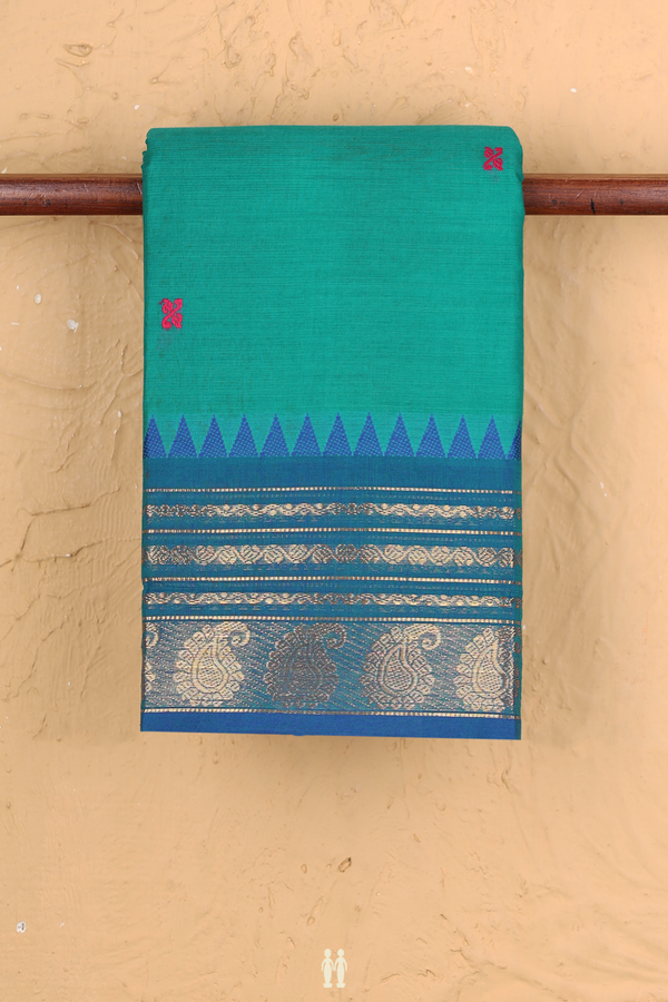 Chettinadu Cotton Saree In Green With Threadwork Buttas