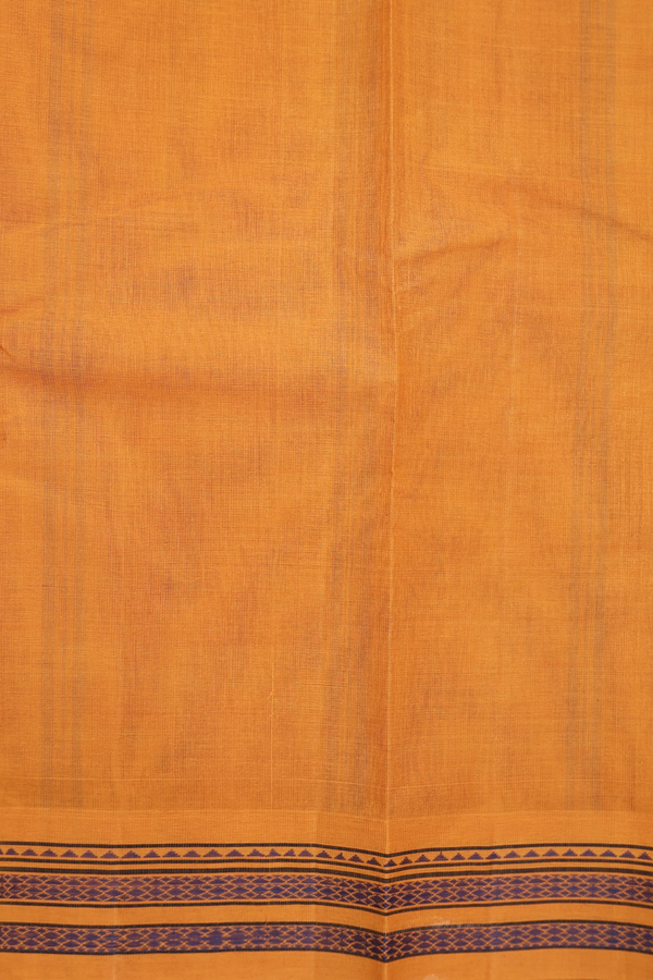 Chettinadu Cotton Saree In Grey With Contrast Border