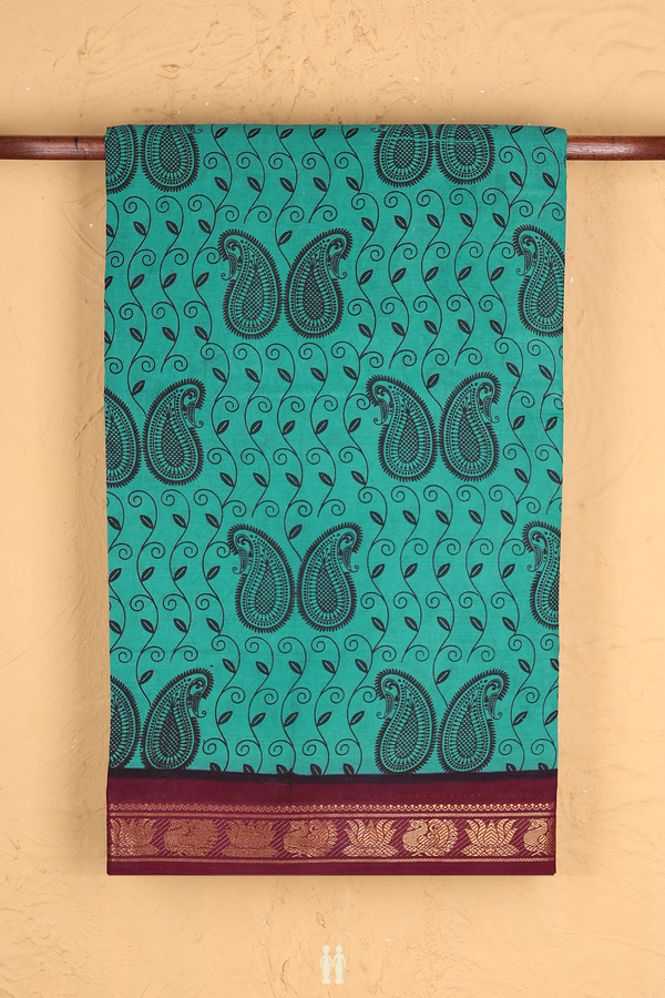 Sungudi Cotton Saree In Teal Green With Paisley Design