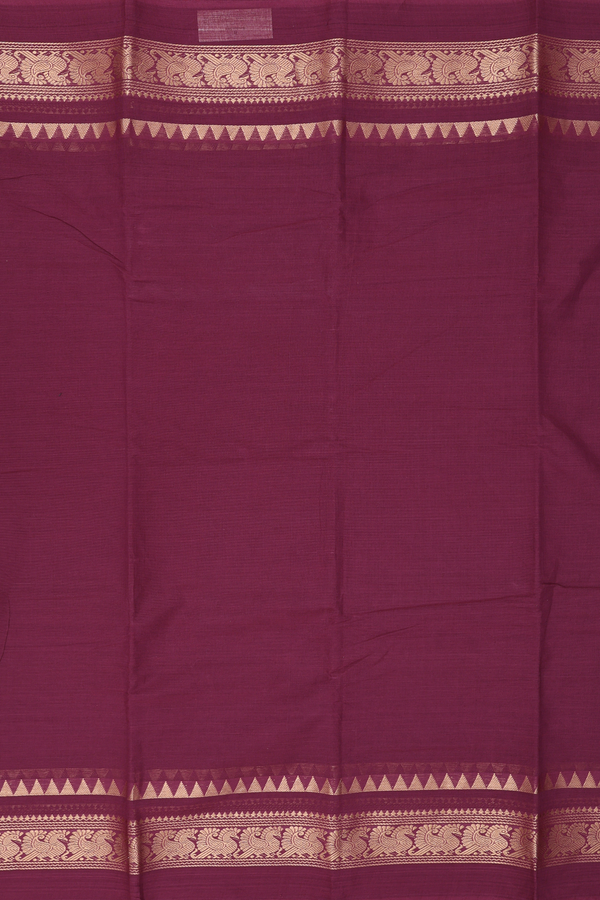 Chettinadu Cotton Saree In Dark Maroon With Peacock Border