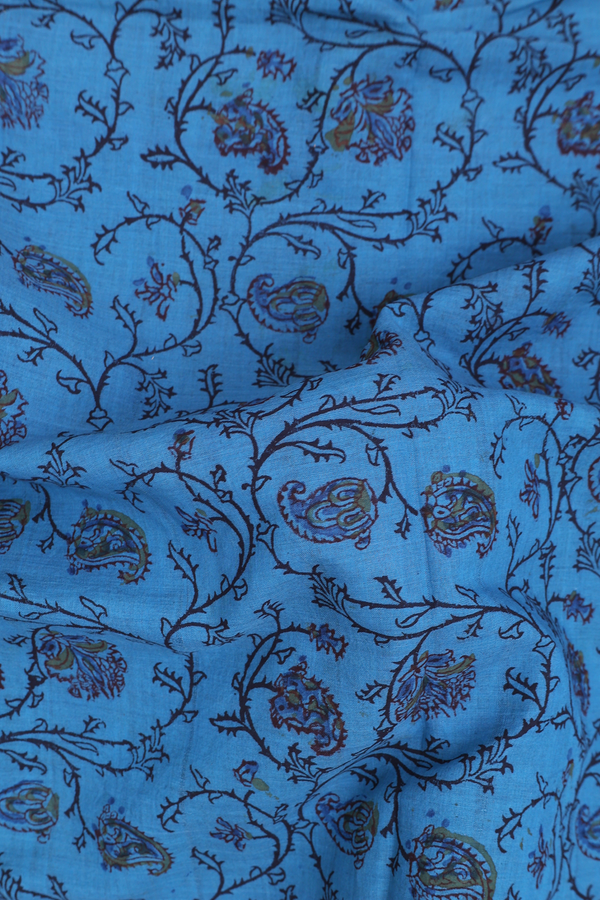Mangalagiri Cotton Saree In Cerulean Blue With Paisley Design