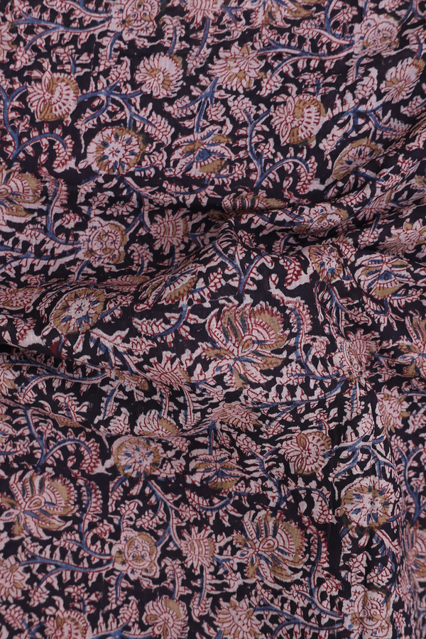 Mangalagiri Cotton Saree In Black With Floral Design