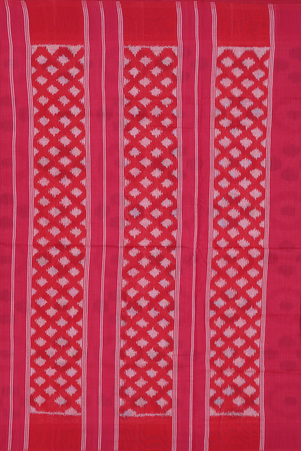 Pochampally Cotton Saree In White With Circle Design