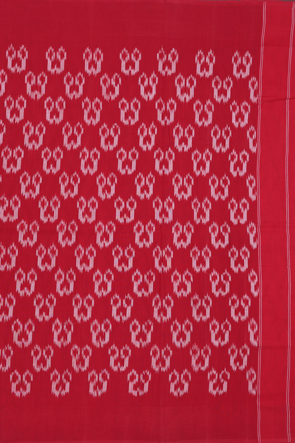 Pochampally Cotton Saree In Ivory With Chevron Design