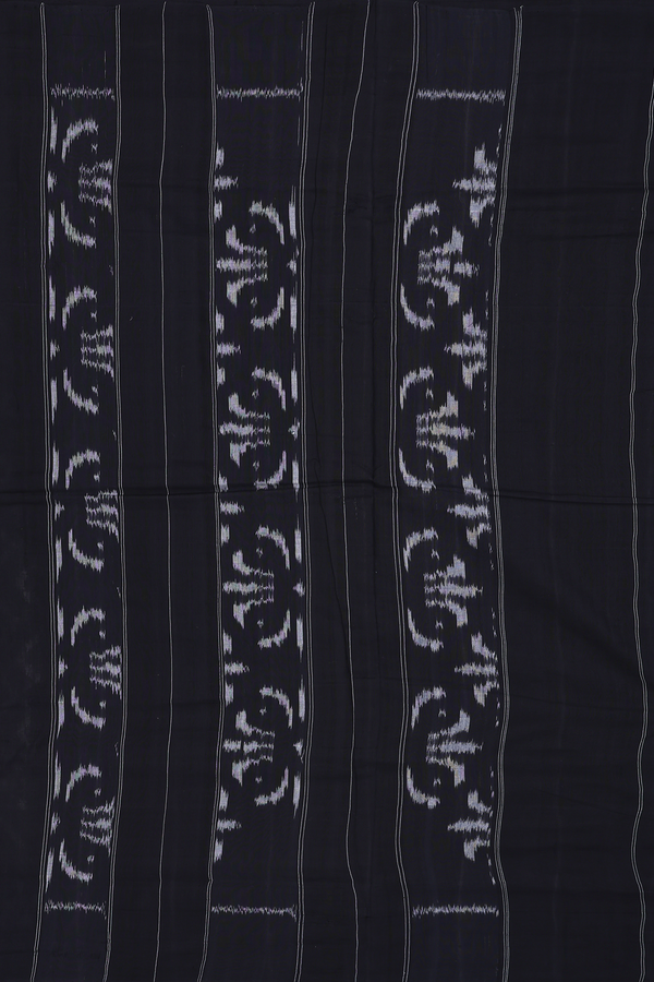 Pochampally Cotton Saree In Grey With Chevron Design