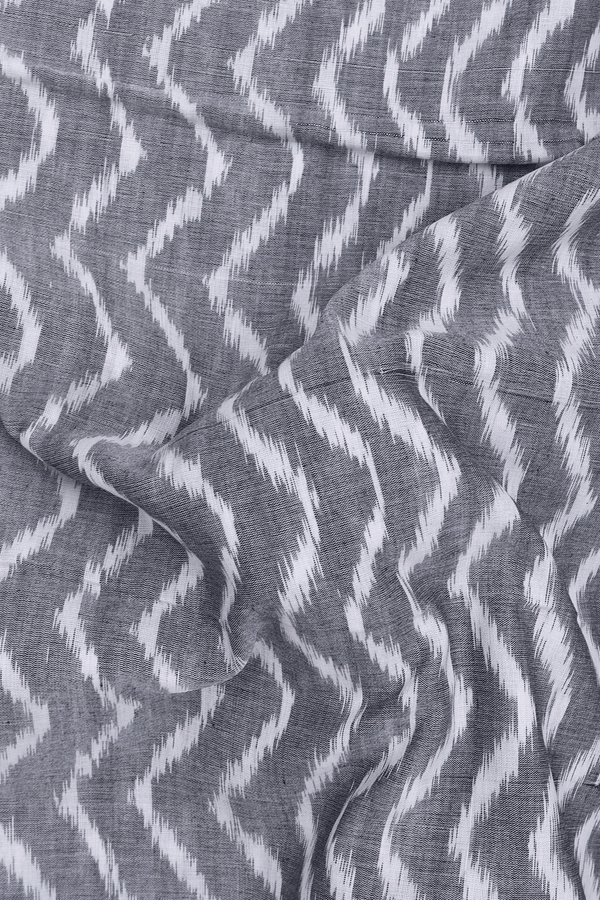 Pochampally Cotton Saree In Grey With Chevron Design
