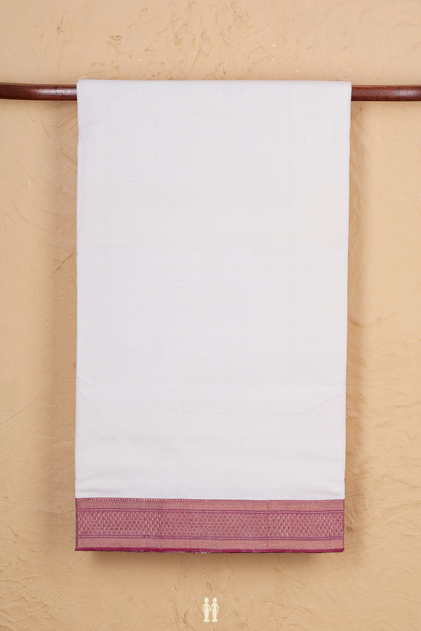 Mangalagiri Cotton Saree In White With Contrast Border
