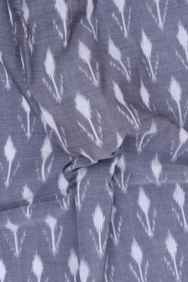 Pochampally Cotton Saree In Grey With Ikat Design