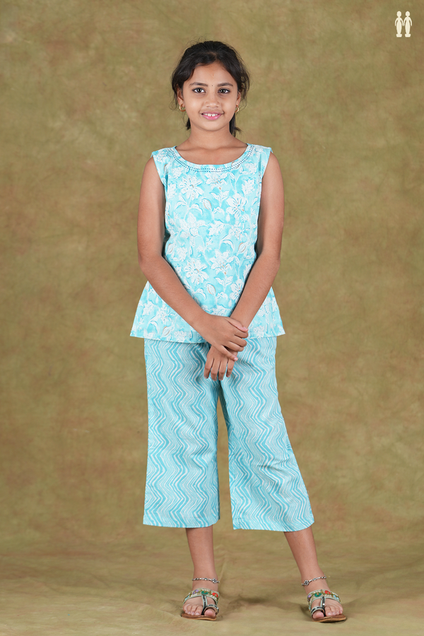 Round Neck Floral Design Blue Cotton Top And Bottom