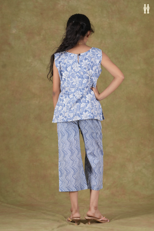 Round Neck Floral Design Blue Cotton Top And Bottom