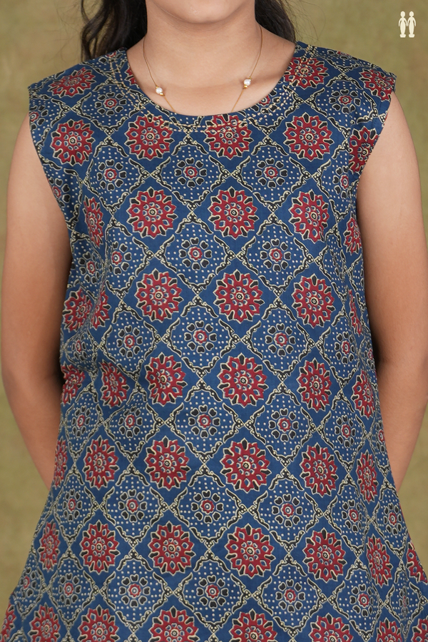 Round Neck Ajrakh Design Blue Cotton Top And Bottom
