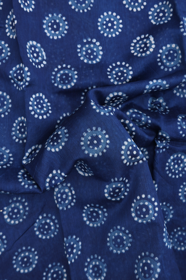 Chanderi Cotton Saree In Oxford Blue With Printed Design