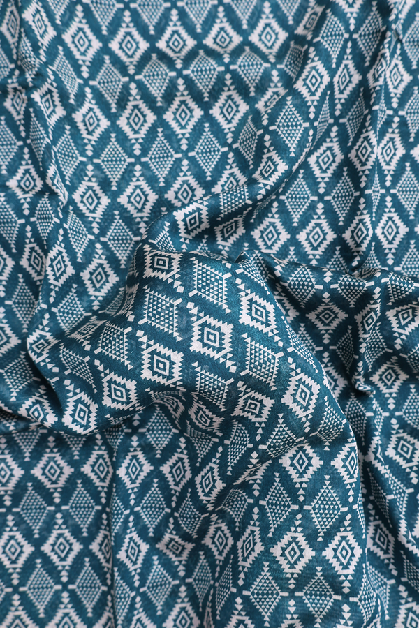 Chanderi Cotton Saree In Pine Green With Diamond Design