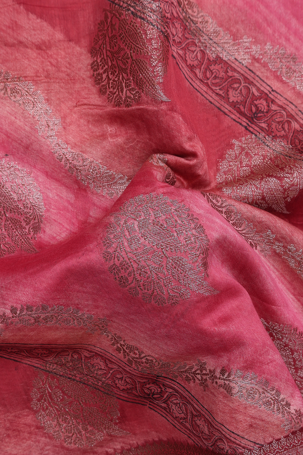 Chanderi Cotton Saree In Red With Allover Design