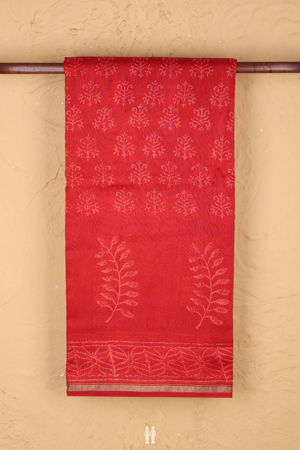 Chanderi Cotton Saree In Scarlet Red With Printed Design