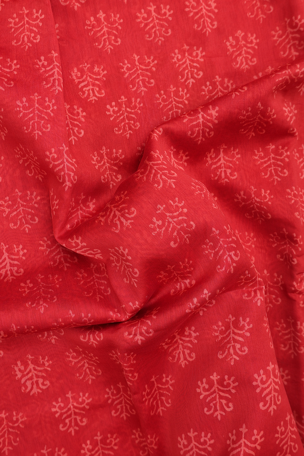 Chanderi Cotton Saree In Scarlet Red With Printed Design