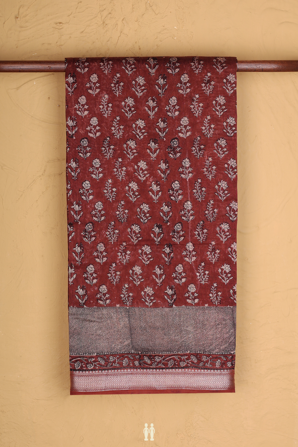 Chanderi Silk Cotton Saree In Brick Brown With Floral Buttas