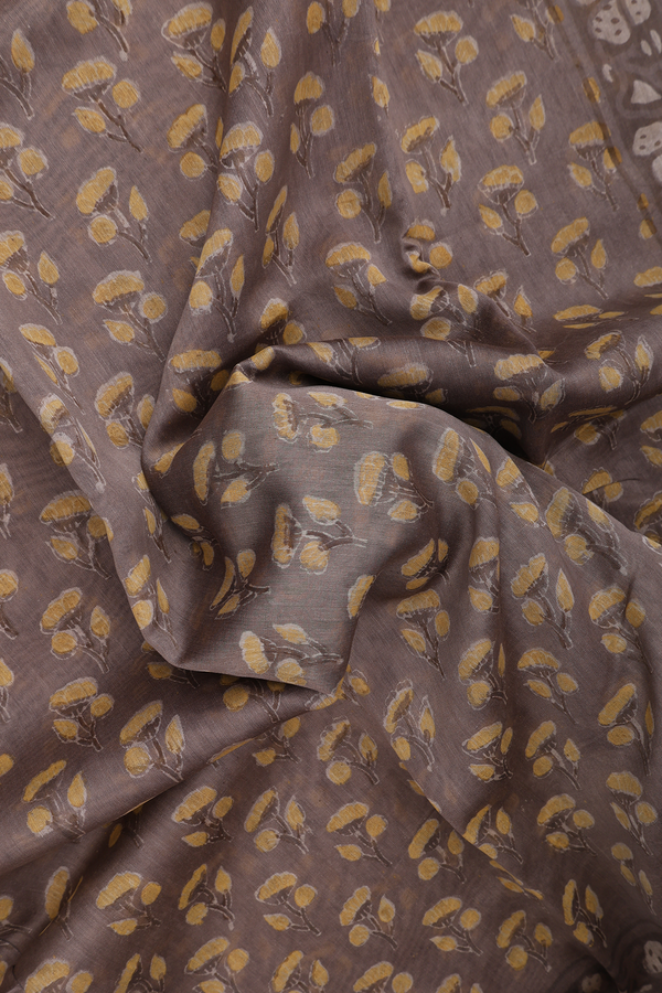 Chanderi Silk Cotton Saree In Cocoa Brown With Floral Buttas