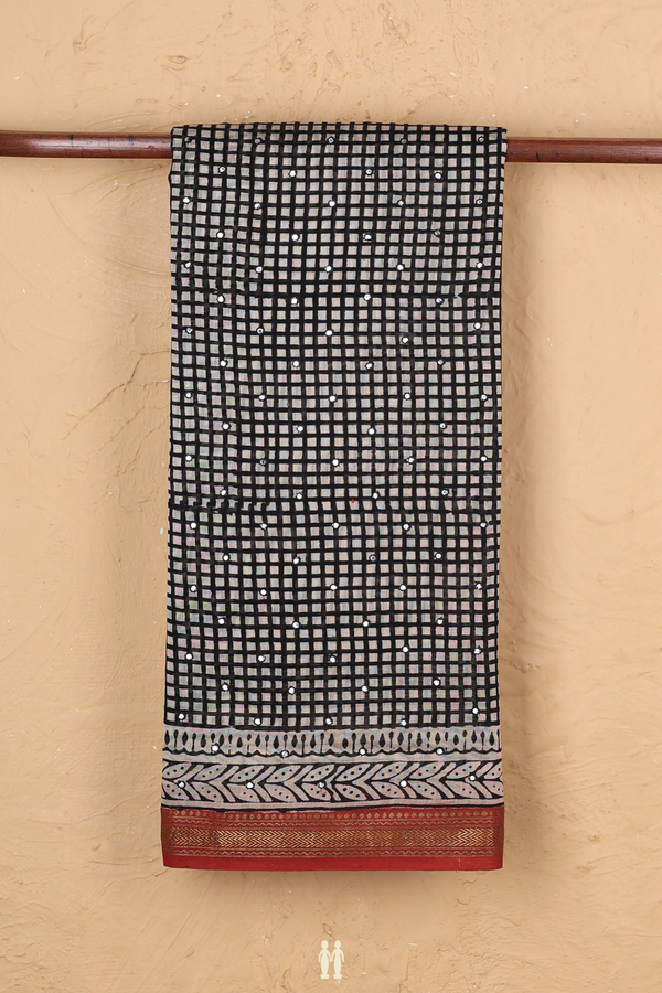 Chanderi Silk Cotton Saree In Cream With Checks Design